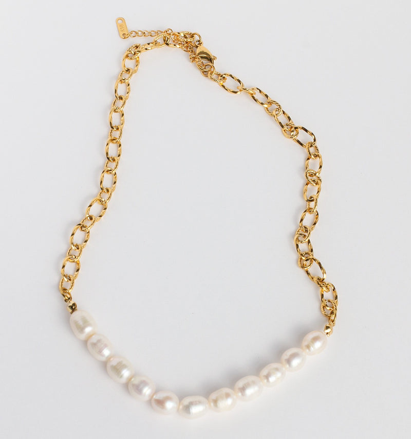 Megan Necklace